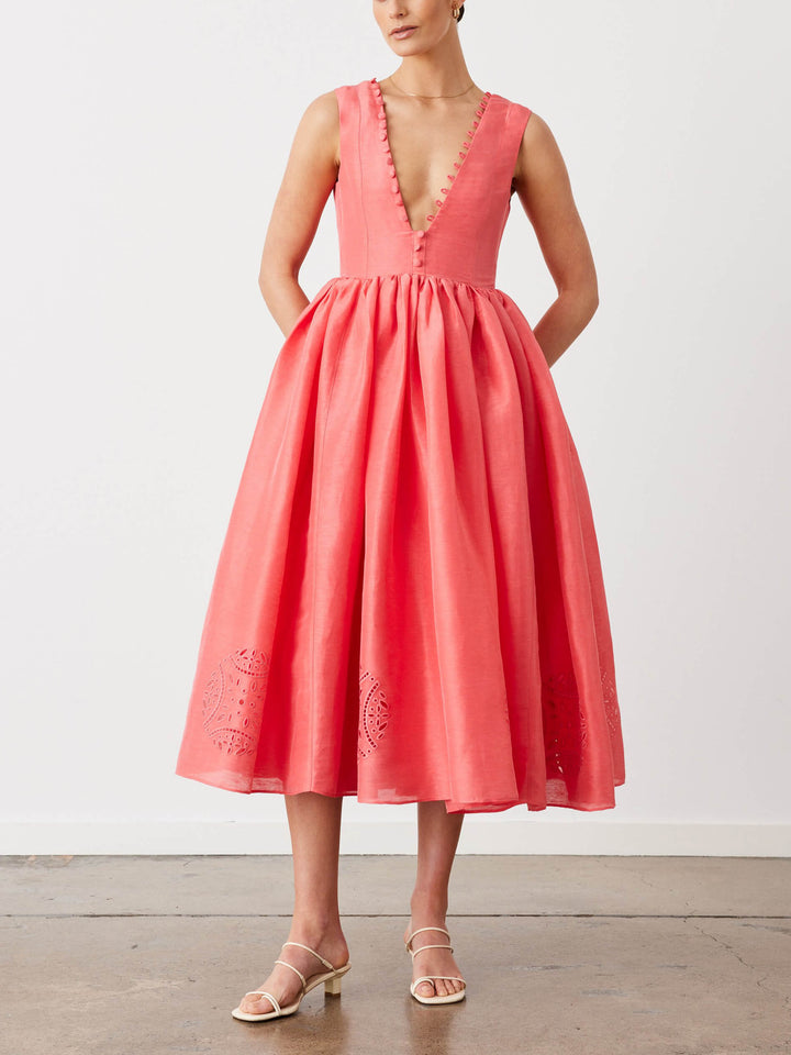 Robe midi fine brodée à col en V exquise