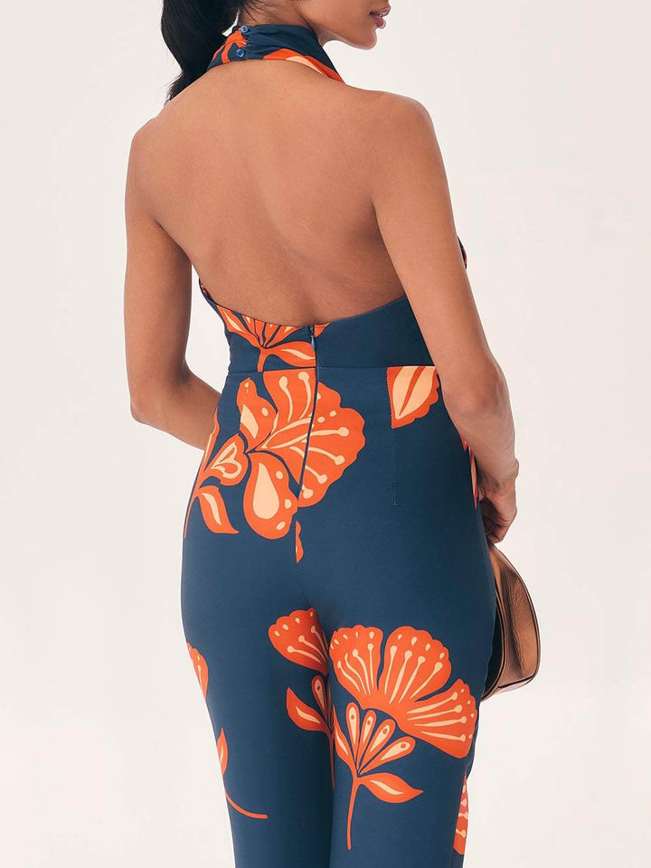 Jumpsuit Backless Motif Bunga yang Unik