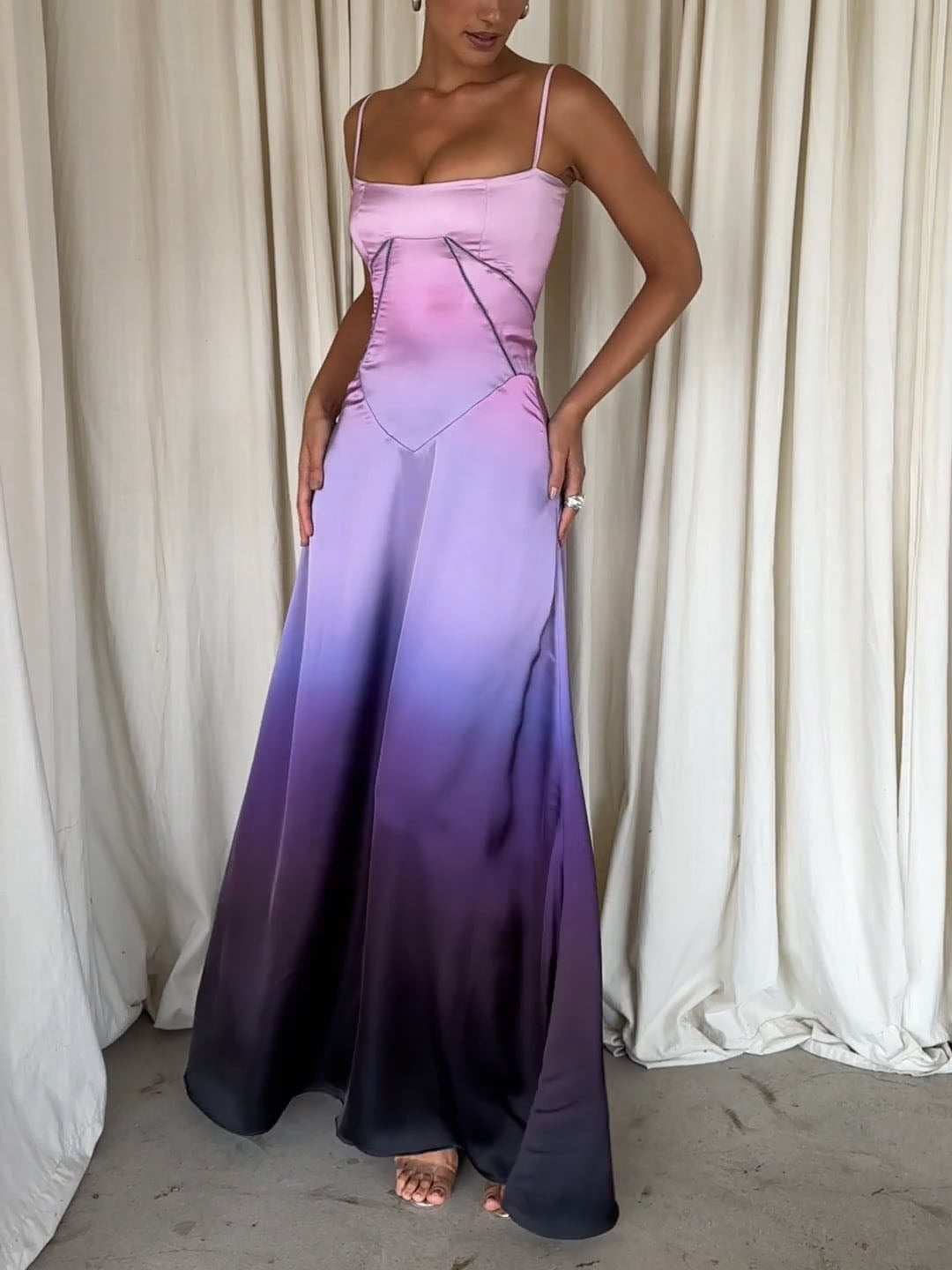 Robe maxi à lacets en dentelle imprimée ombragée unique