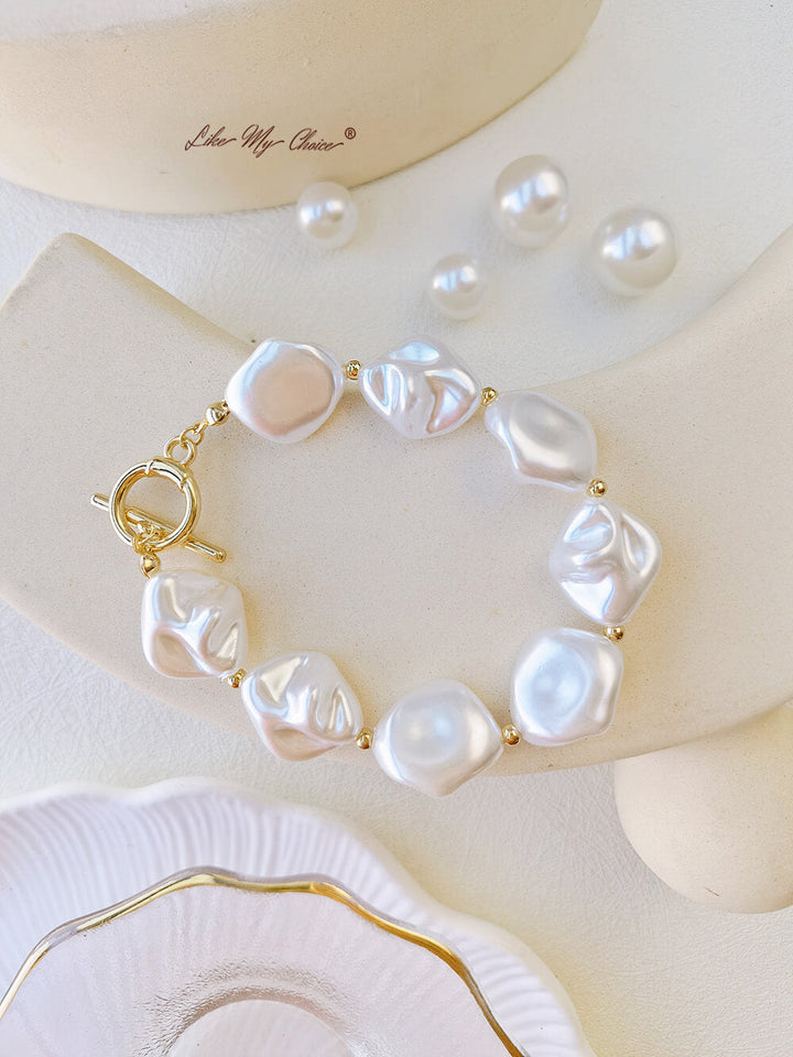 Lrregular Pearl T-Buckle armband med pärlor