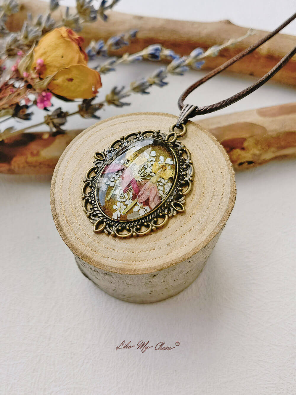 Gemini Dance Orchid Flower Round Vintage Necklace