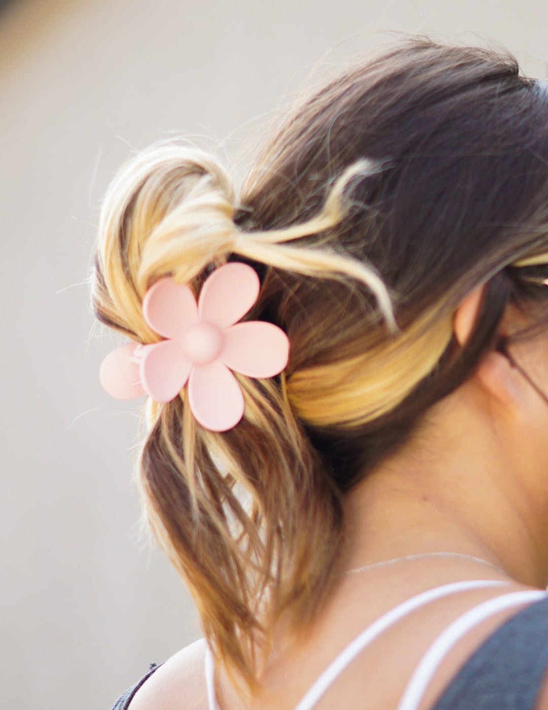 Barrette à cheveux marguerite