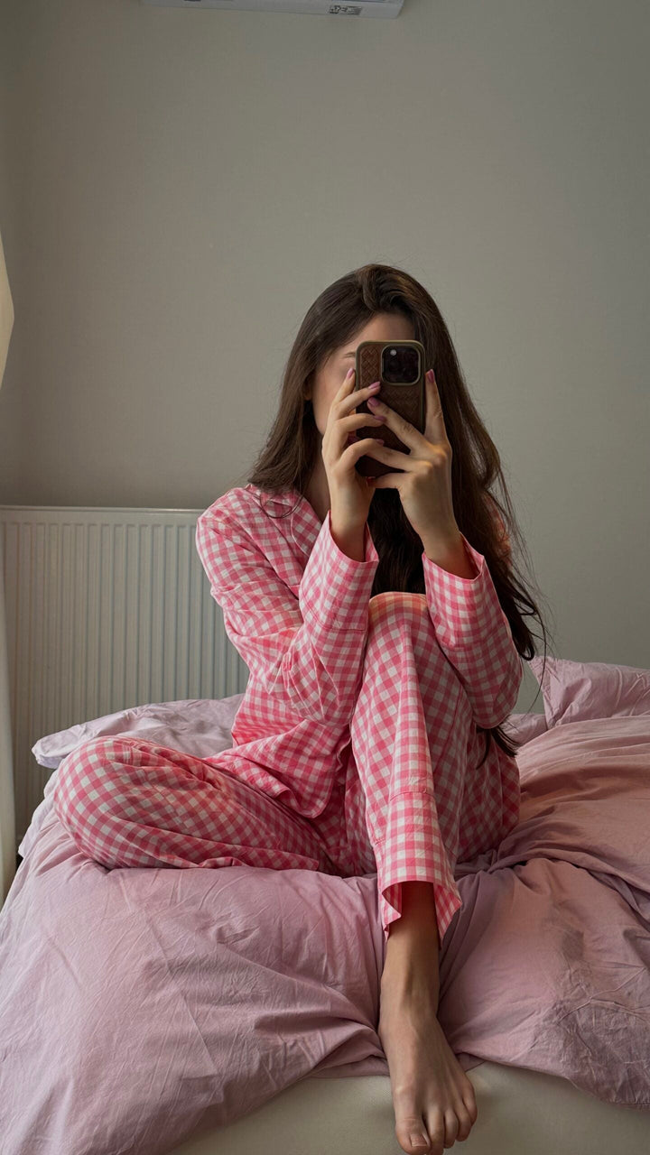 Rosa rutigt löst pyjamas-set