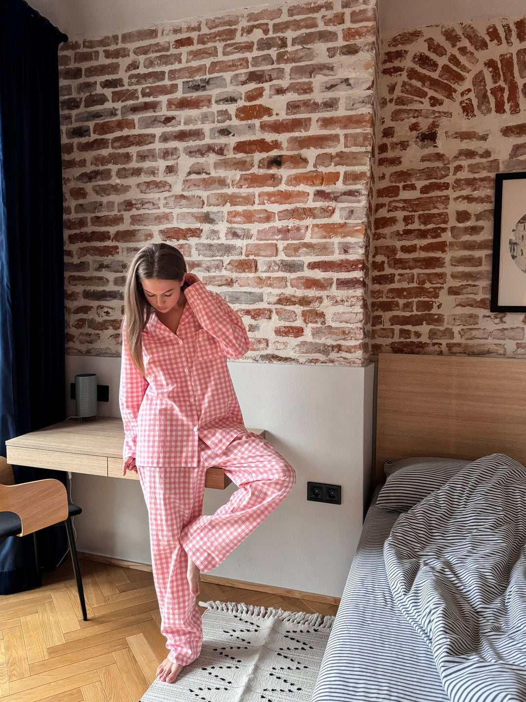 Rosa rutigt löst pyjamas-set