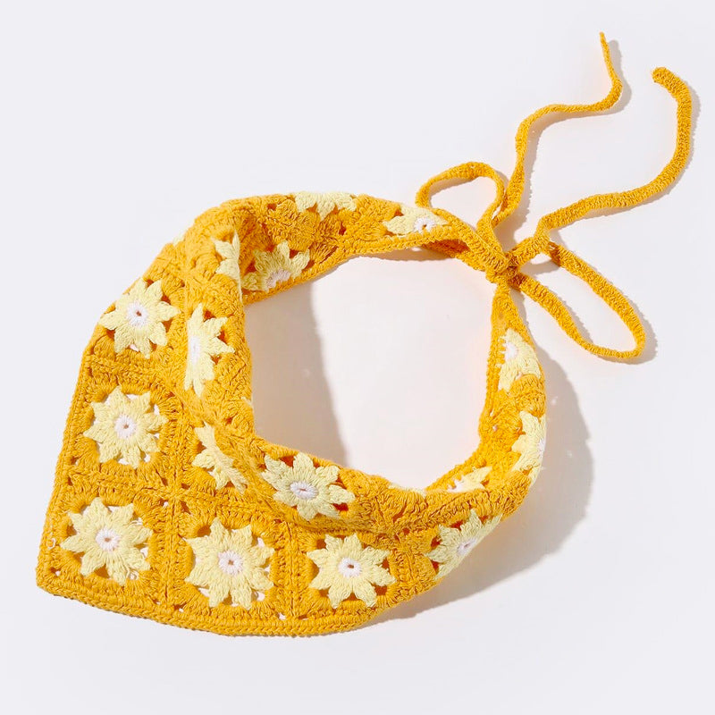 Hånd hæklet daisy bandana