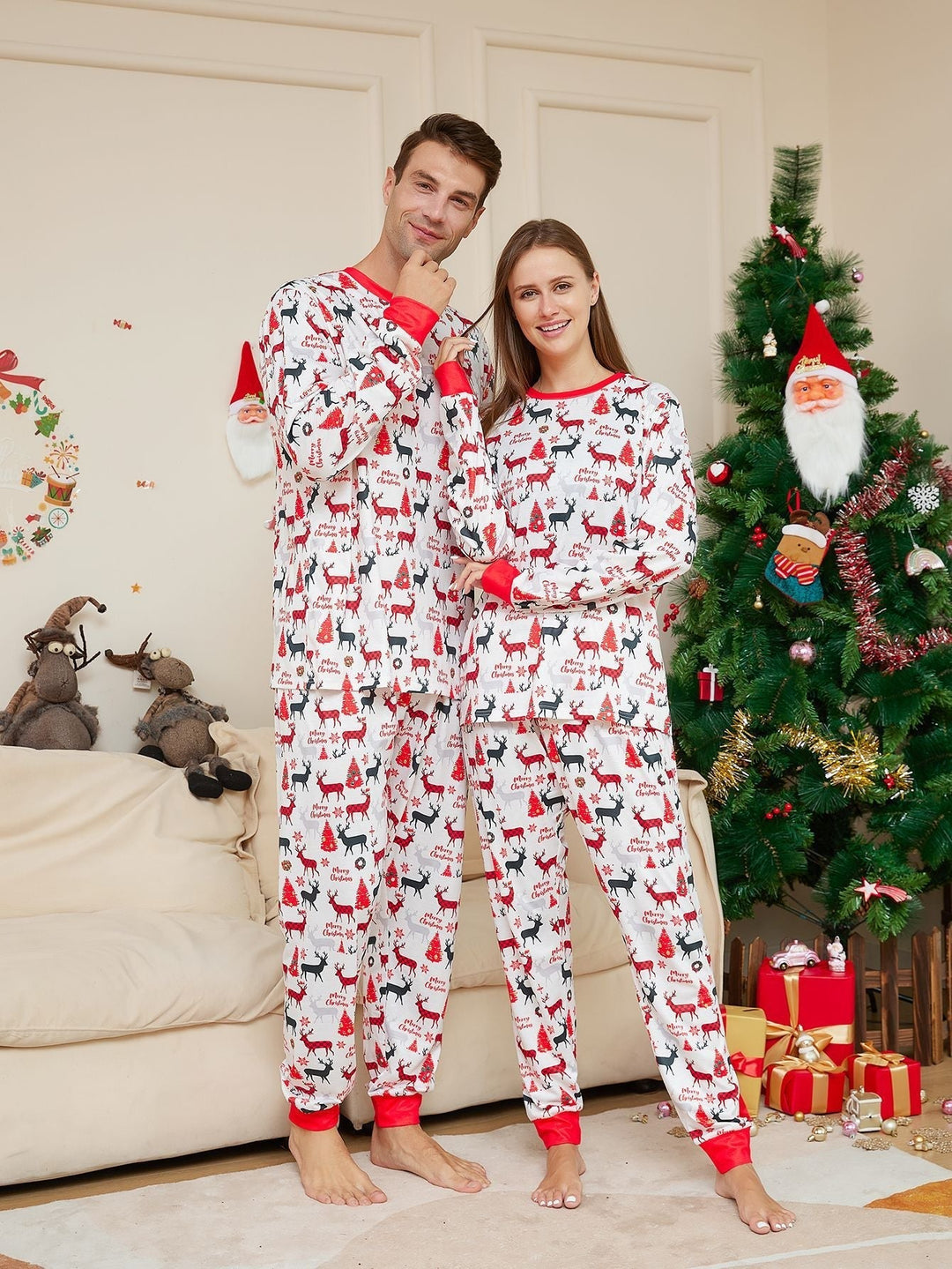 Noel Geyiği Baskılı Fmalily Eşleşen Pijama Takımları