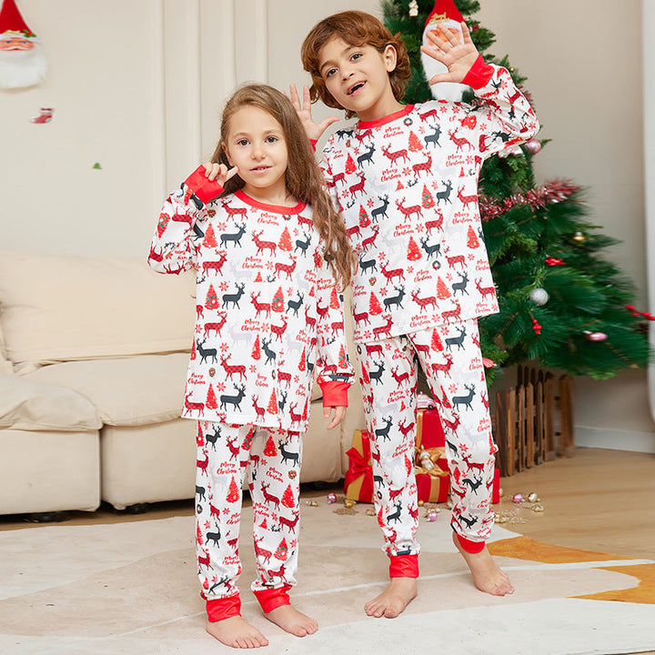 Pijama a juego con estampado de ciervos navideños Fmalily