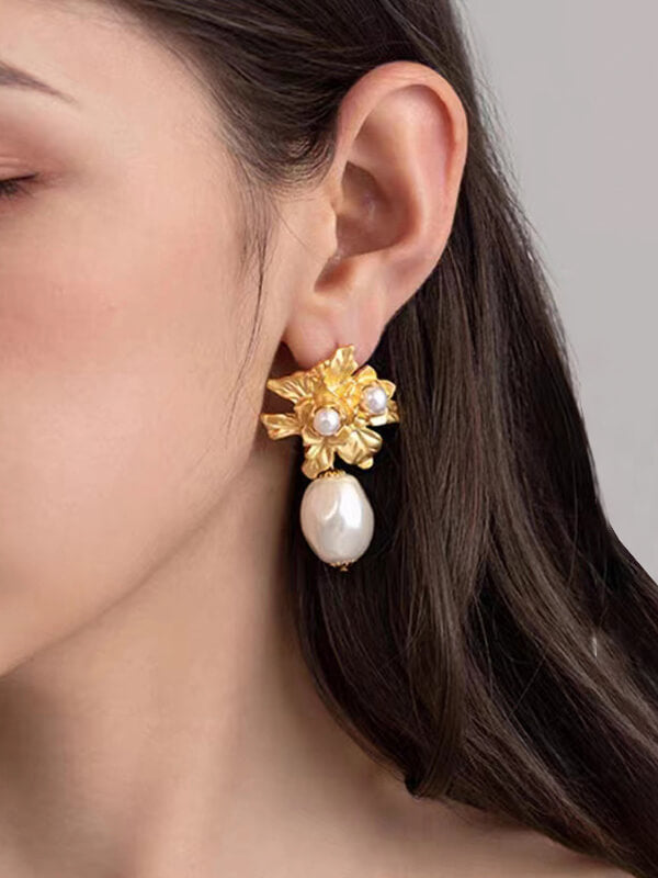 Anting-anting Pejantan Mutiara Barok Antik Mawar