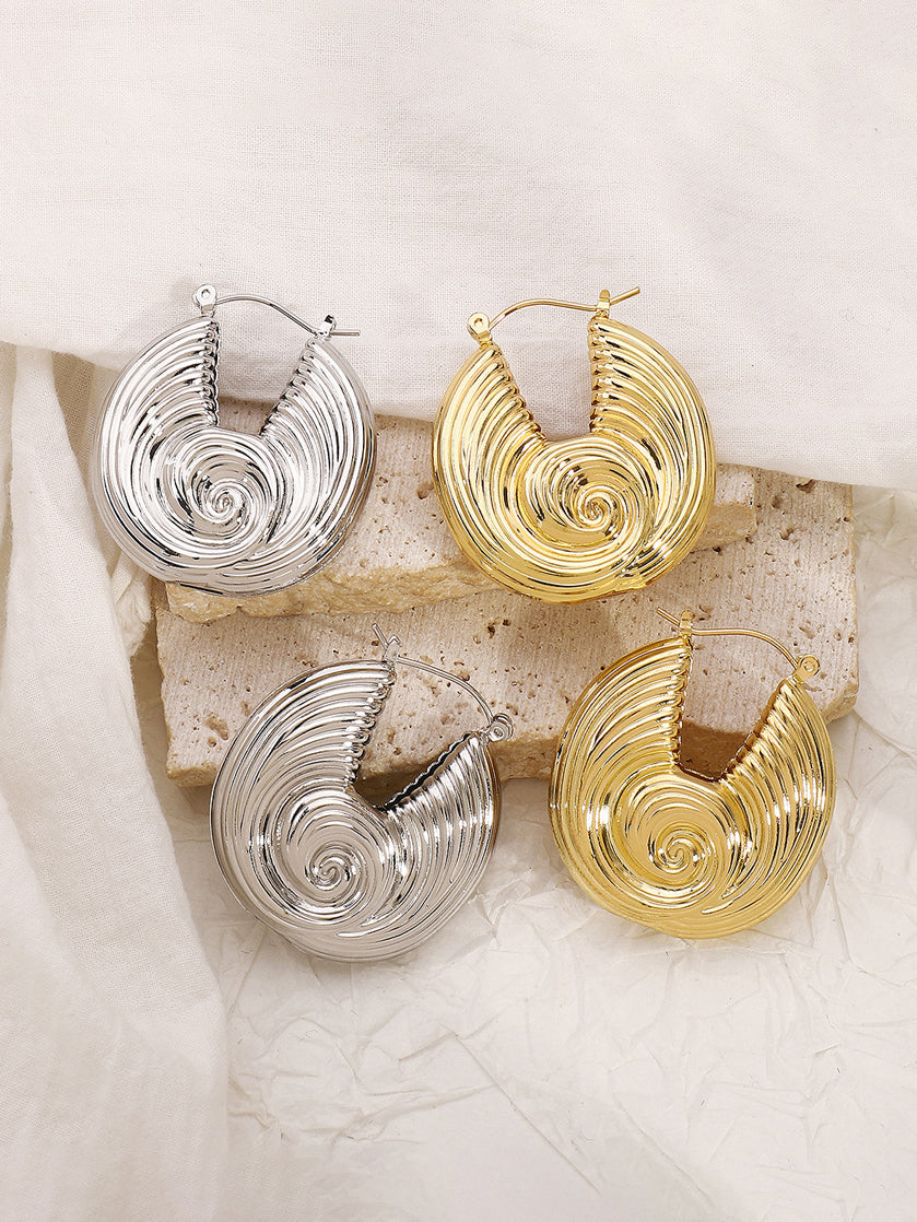 Retro Exagerated Design Conch Fan-Shaped Metal Ear Buckles