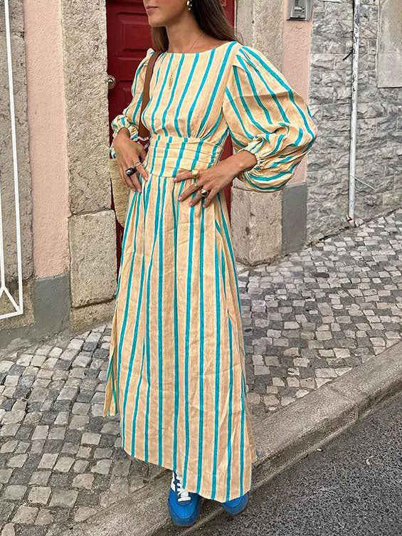 Vestido midi sem costas com estampado floral às riscas