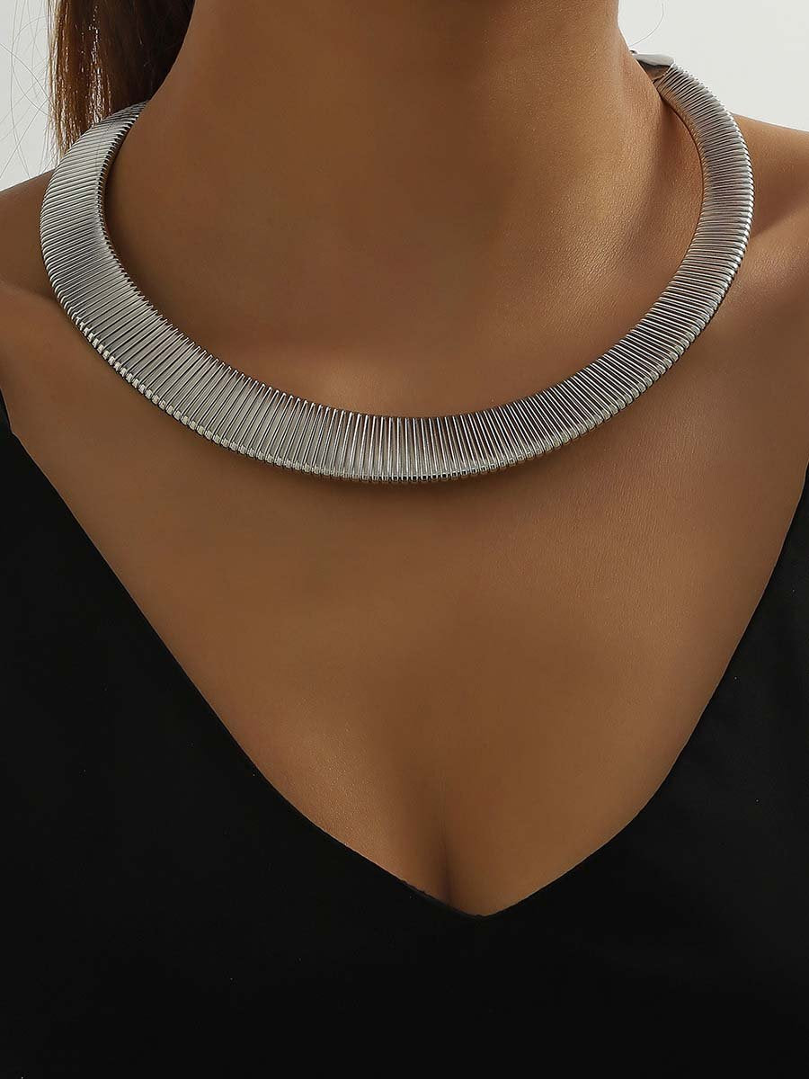 Exaggerated Metal Luxury Necklace