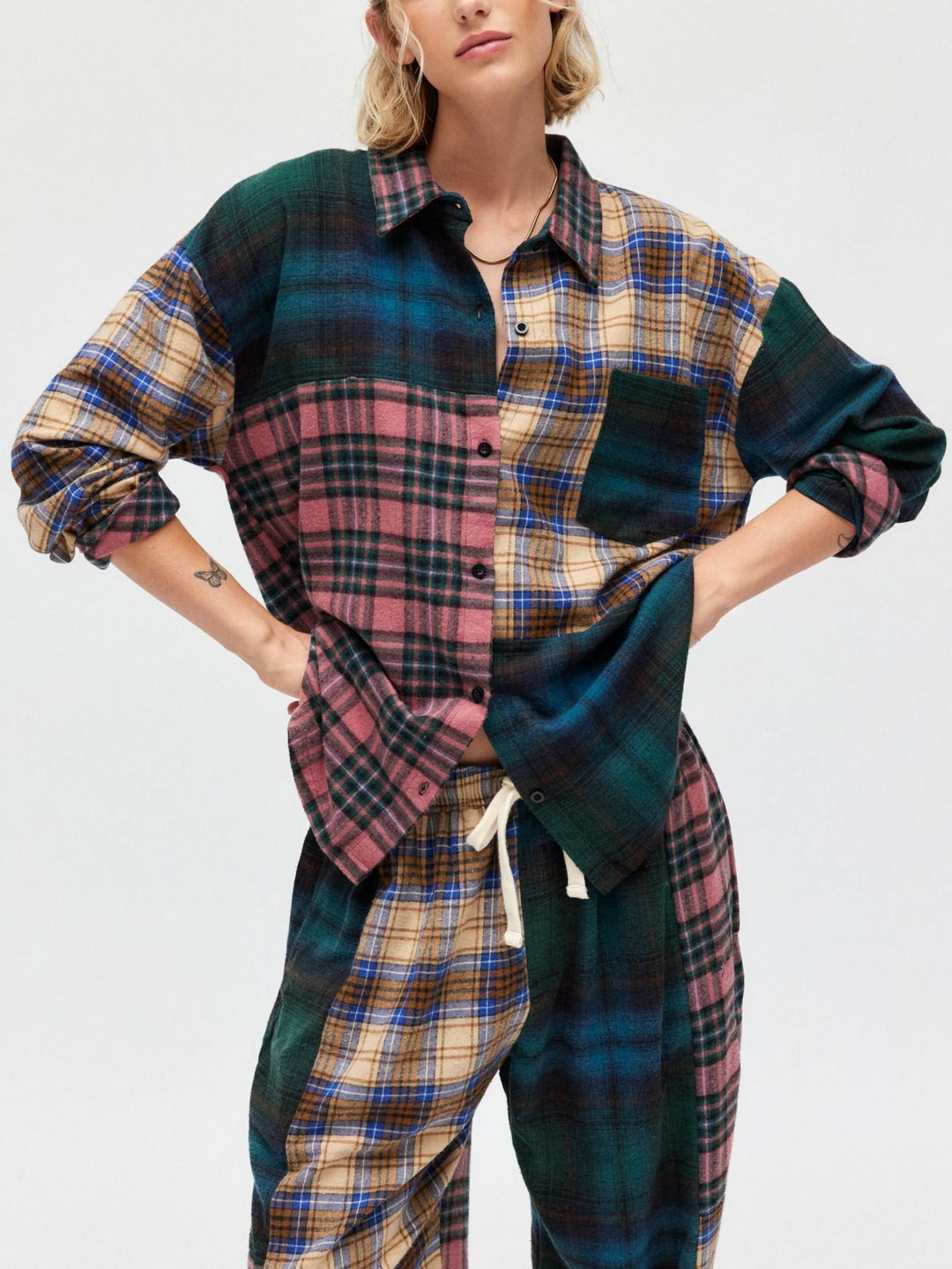 Unique Plaid Trousers Loose Stitching Pajama Set