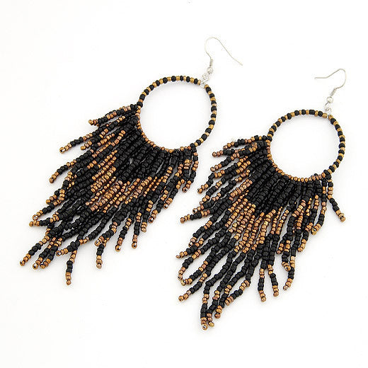 Pendientes étnicos boho largos de borlas y cuentas